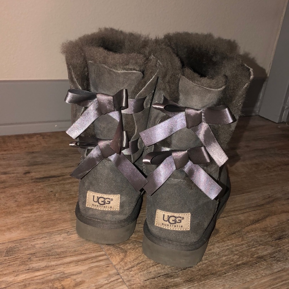Bailey bow UGGS